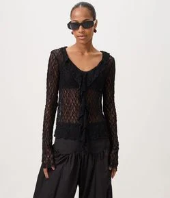 Blusa em Renda com Babados Frontais