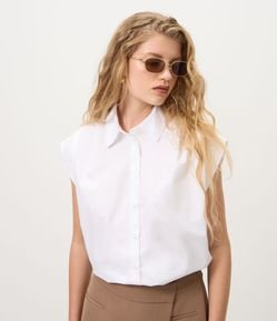 Blusa Regular em Tricoline com Pregas nos Ombros