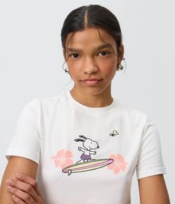 Camiseta com Estampa Snoopy Surfista com Lettering