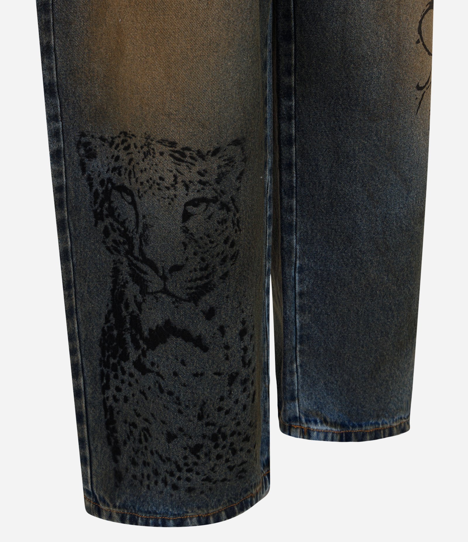 Calça Baggy em Jeans com Efeito Dirty e Estampa em Lettering Azul Médio 7