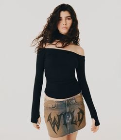 Blusa Ombro a Ombro em Ribana com Gola Alta