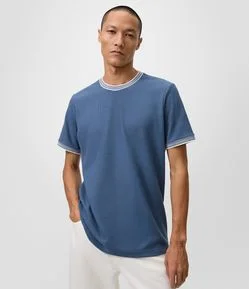 Camiseta Regular em Algodão Texturizado