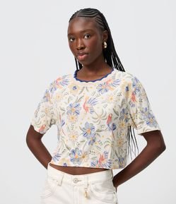 Blusa em Moletinho com Estampa Tropical de Pássaros e Flores