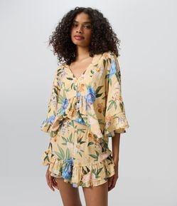 Short Saia Floral em Viscolinho com Babados e Cintura Alta