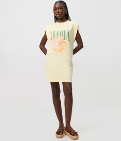 Vestido Curto em Algodão com Estampa Tropical e Paetês