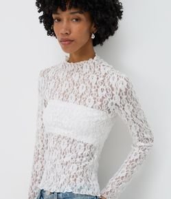 Blusa Manga Longa em Renda Floral com Gola Alta