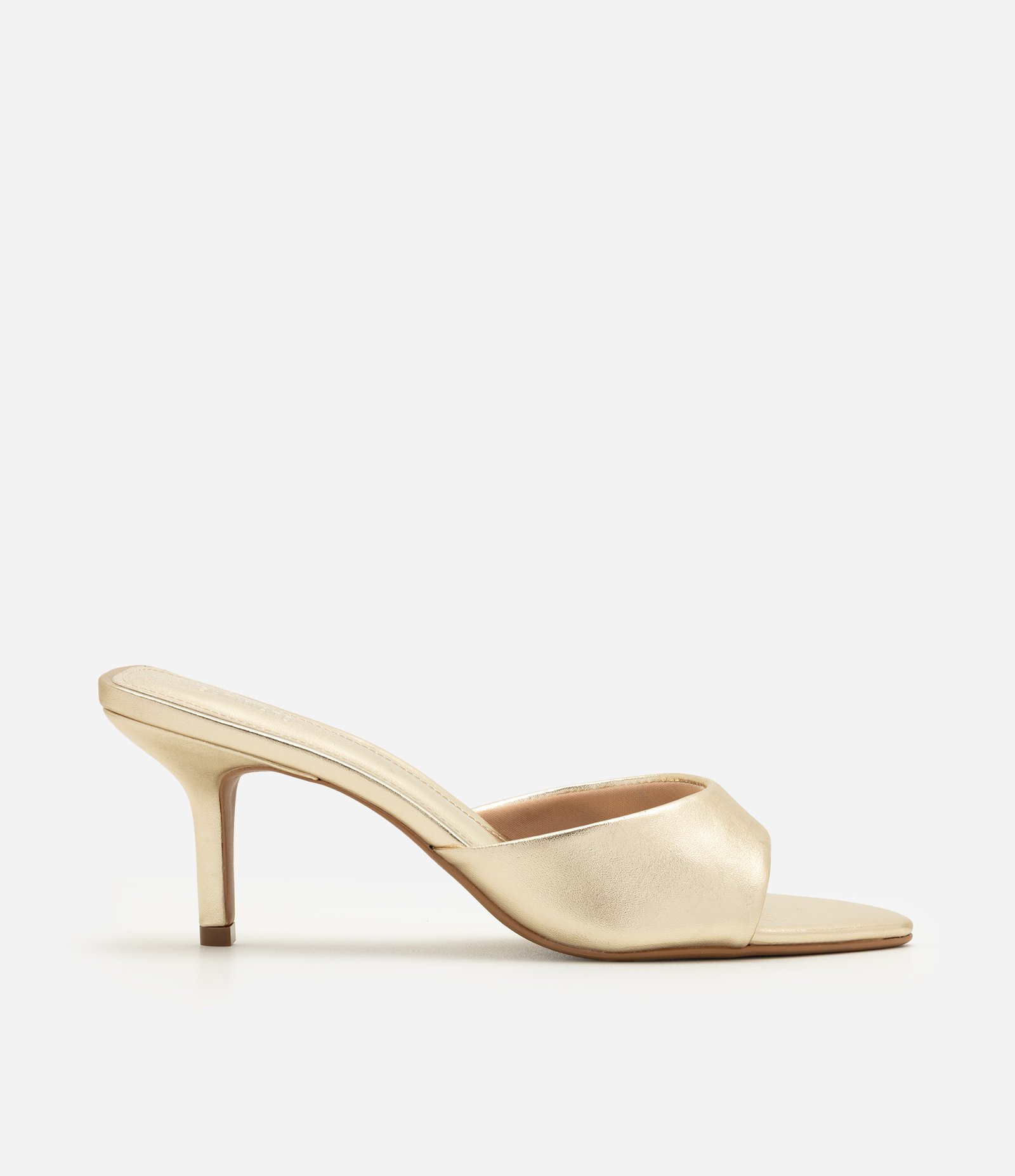 Sandália Mule em PU com Bico Folha Dourado 1