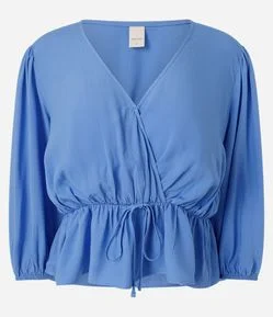 Bata Transpassada em Viscose com Decote V