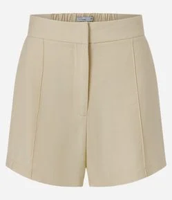 Short Evasê em Viscose com Bolsos Faca