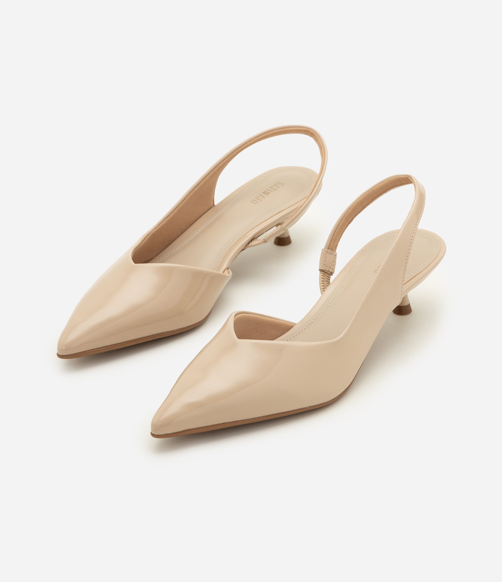 Sapato Slingback com Salto Baixo e Bico Fino Bege 2