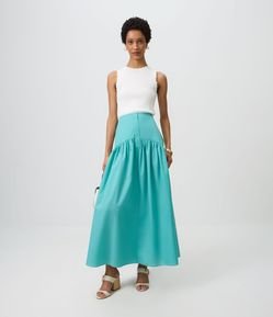 Saia Long Midi em Tricoline com Pala Larga e Detalhe de Braguilha